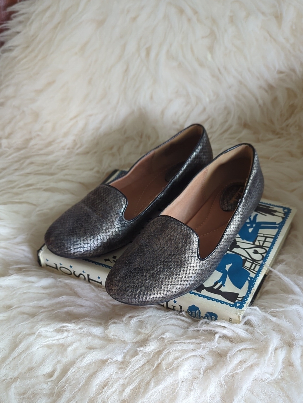 Clark's - Metallic Textured Slip-On Flats